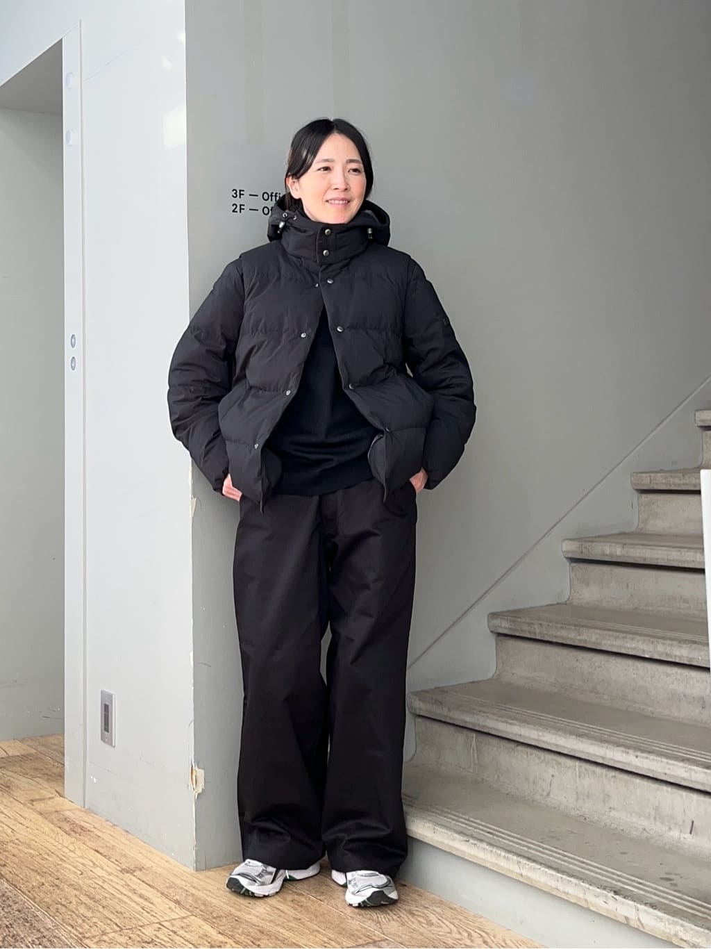 神野（jinno）さんの「TAKEO KIKUCHI｜【Sサイズ～】カツラギストレートパンツ」を使ったコーディネート