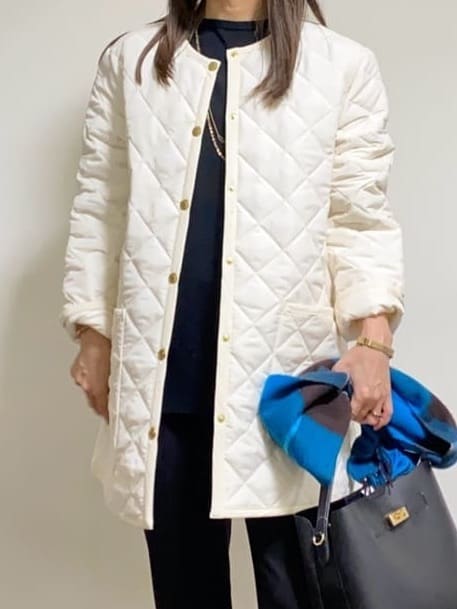 tomoさんの「UNTITLED｜【8色展開/体型カバー】魅せるタイムレスニット」を使ったコーディネート