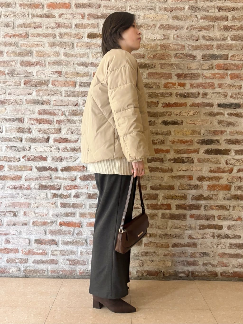 しばさんの「THE SHOP TK｜きれいめにもカジュアルにも ノーカラーキルトジャケット」を使ったコーディネート