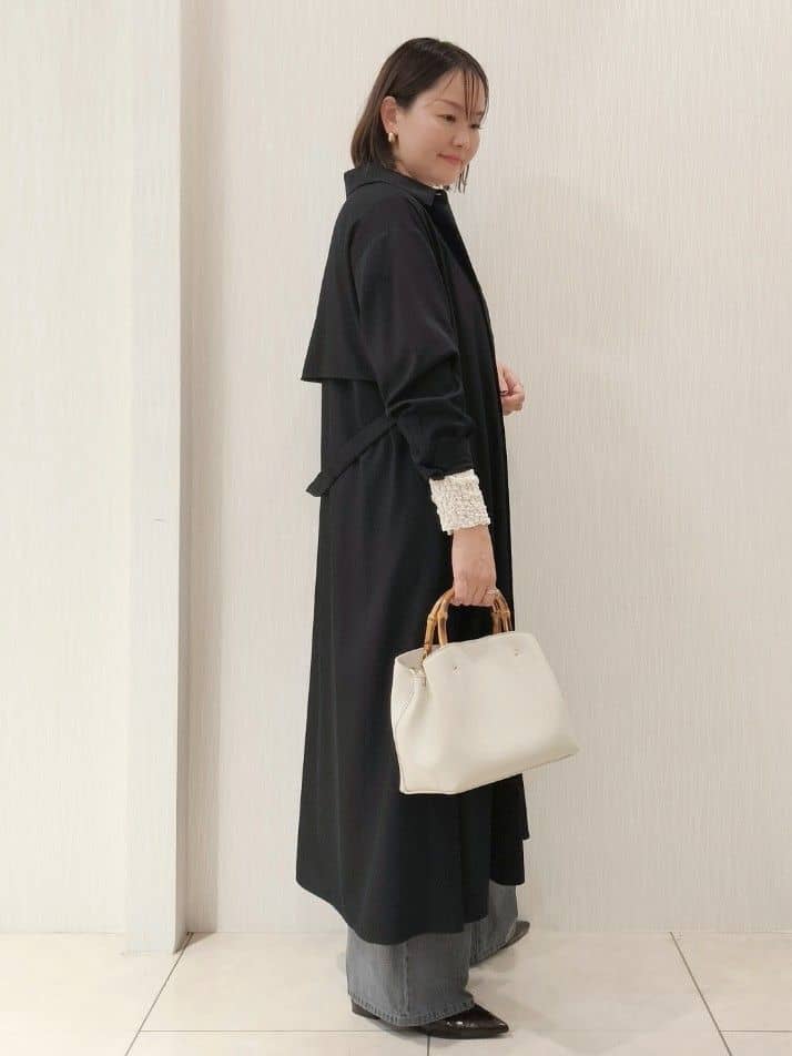 naokoさんの「UNTITLED｜【前開きボタン/ベルト付/羽織シャツ/】2WAYトレンチ風ワンピース」を使ったコーディネート