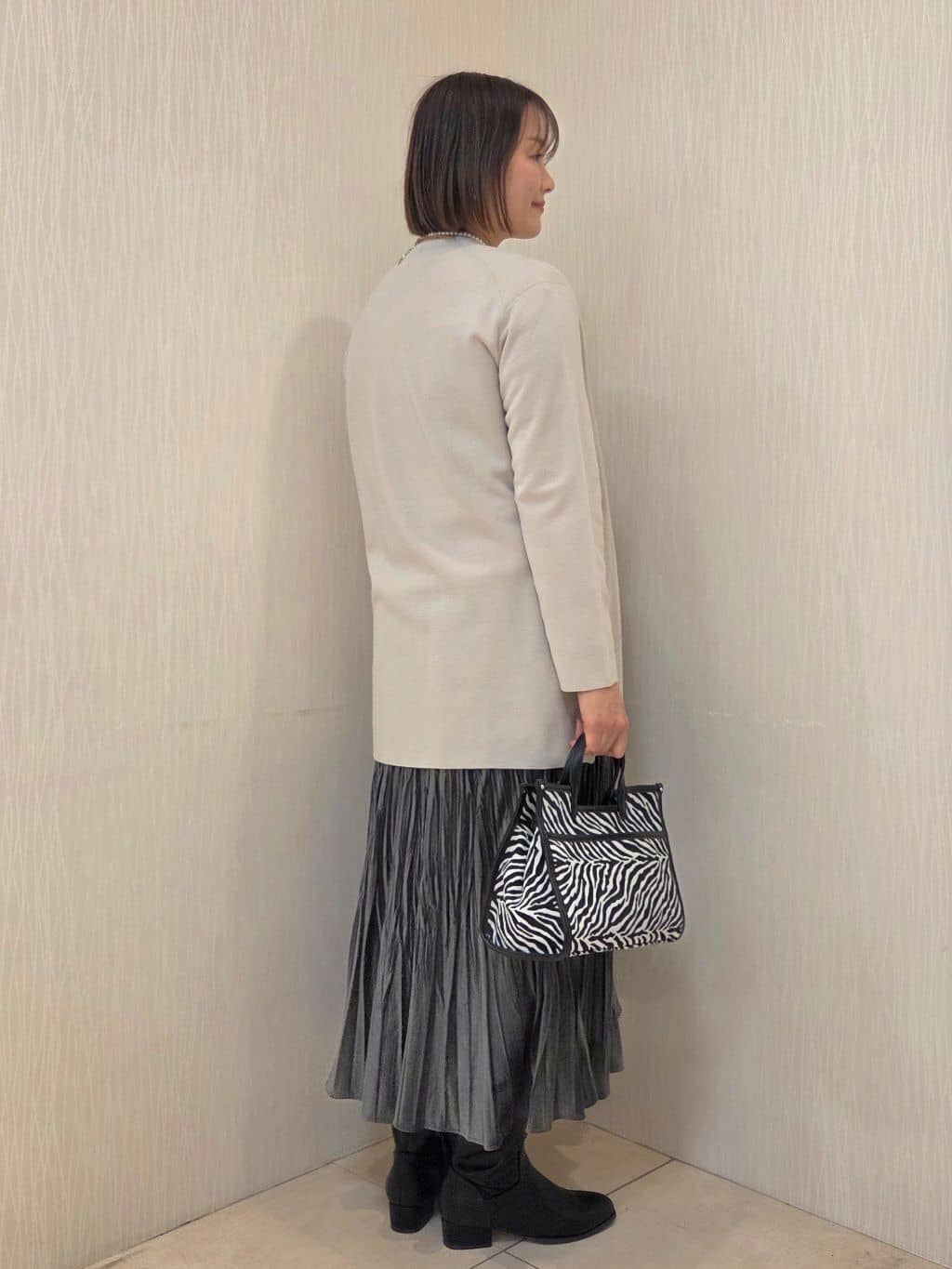 naokoさんの「UNTITLED｜【洗える/ボタンなし】ミラノリブカーディガン」を使ったコーディネート