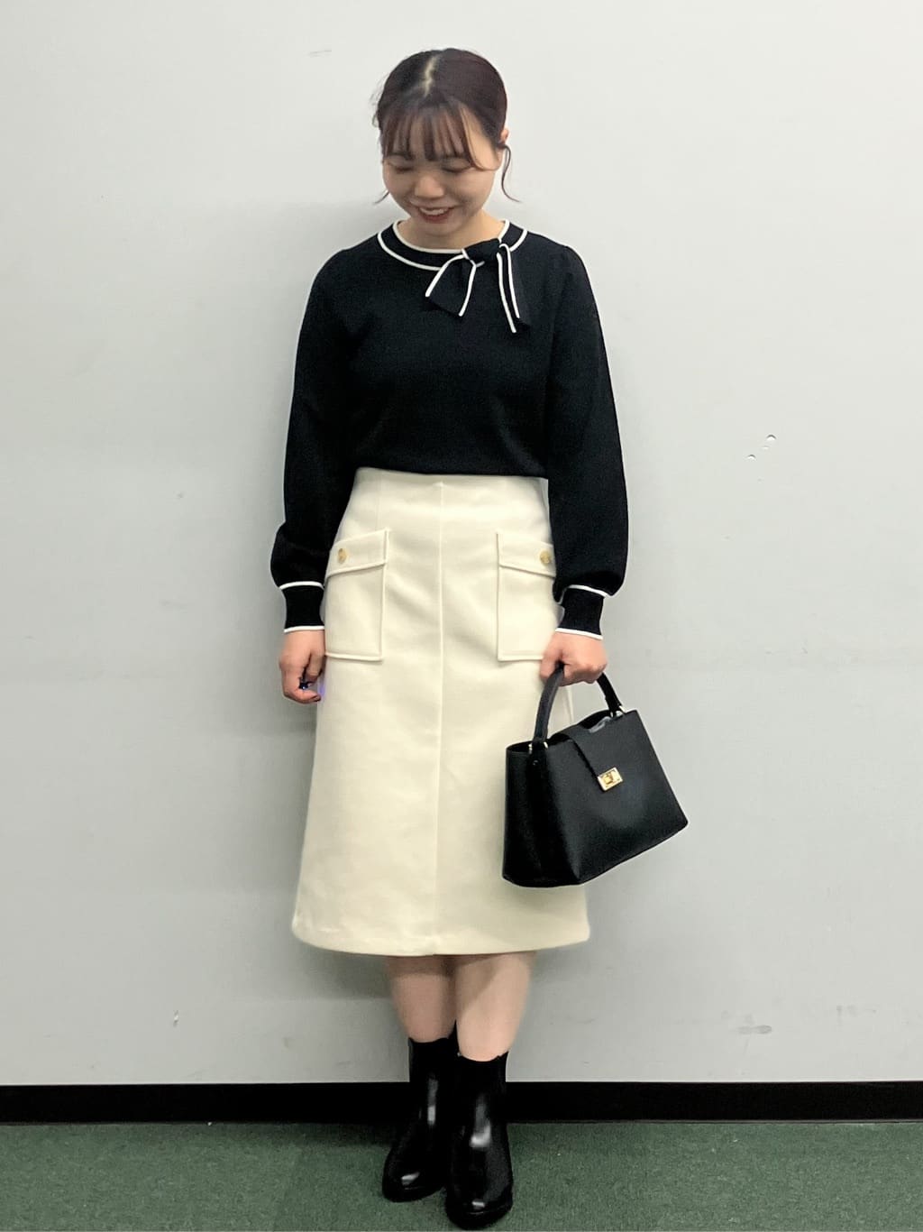 MAYUKIさんの「index｜サイドリボンバイカラーニット【洗濯機OK】」を使ったコーディネート