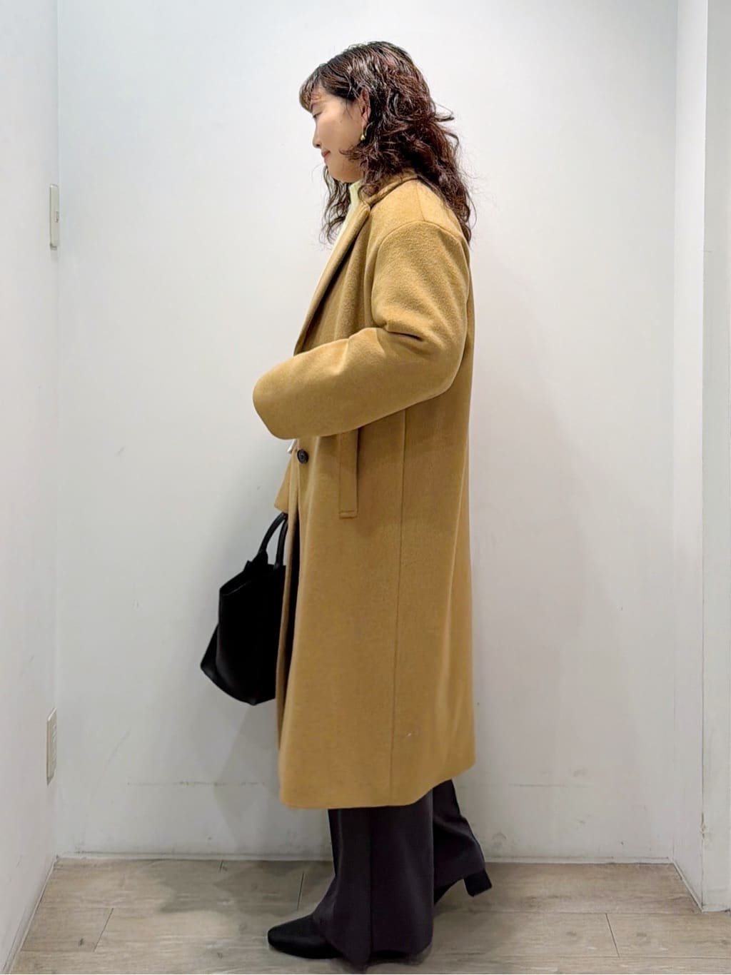 sumicaさんの「OPAQUE.CLIP｜カシミヤブレンドウールチェスターコート」を使ったコーディネート