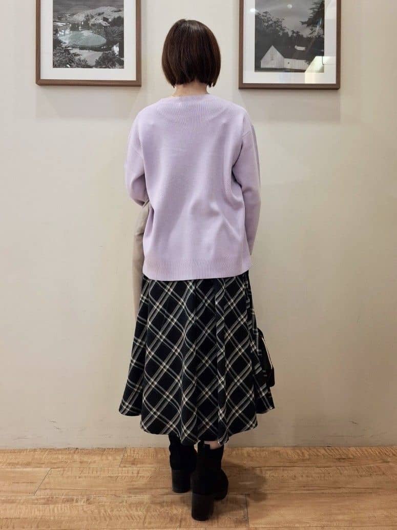 まあるさんの「SHOO･LA･RUE｜【S-LL】立体感が際立つ モールチェックフレアスカート」を使ったコーディネート