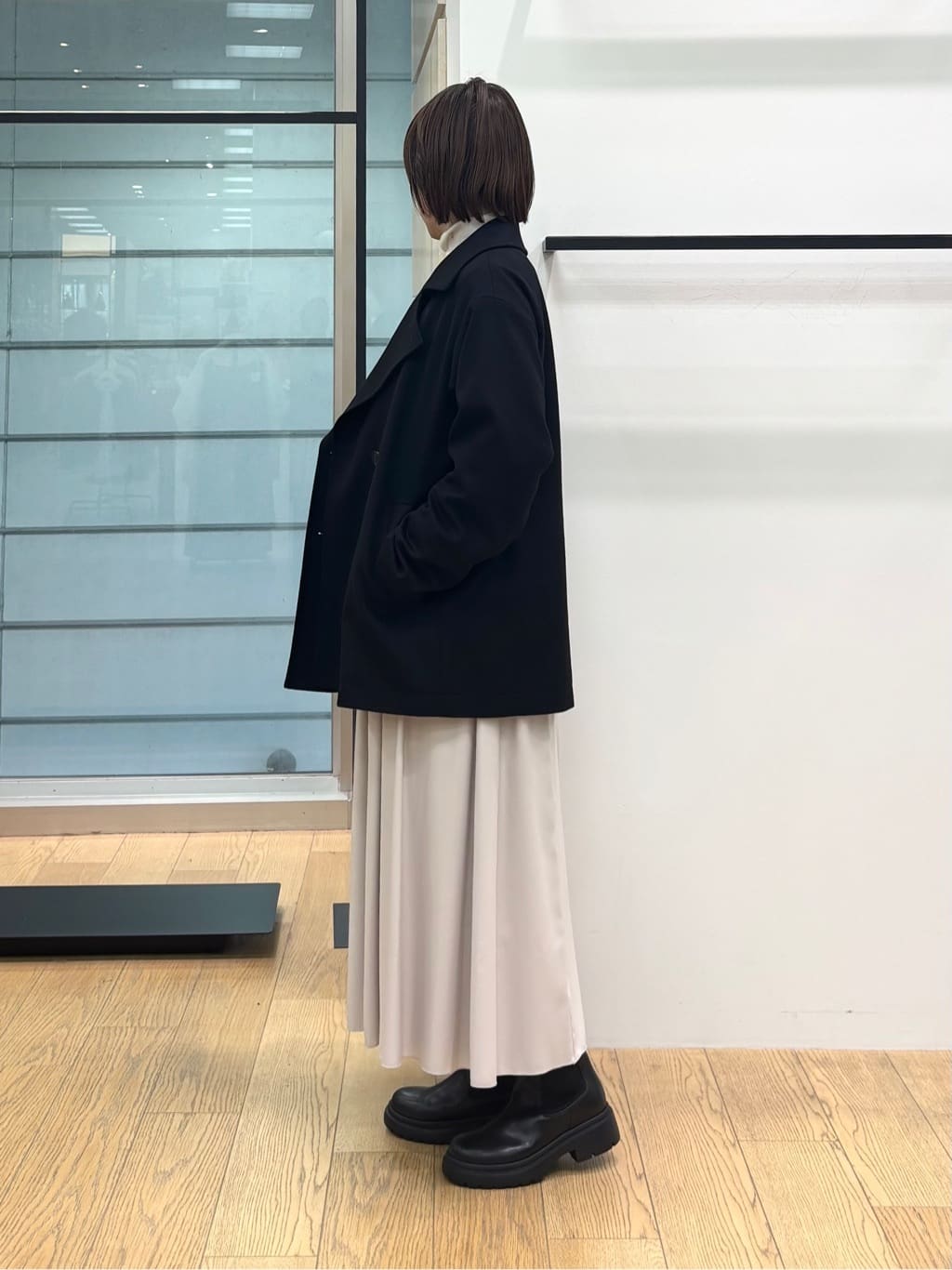 asamiさんの「INDIVI｜【洗える／薄手／ラメ】シアーラメニット」を使ったコーディネート