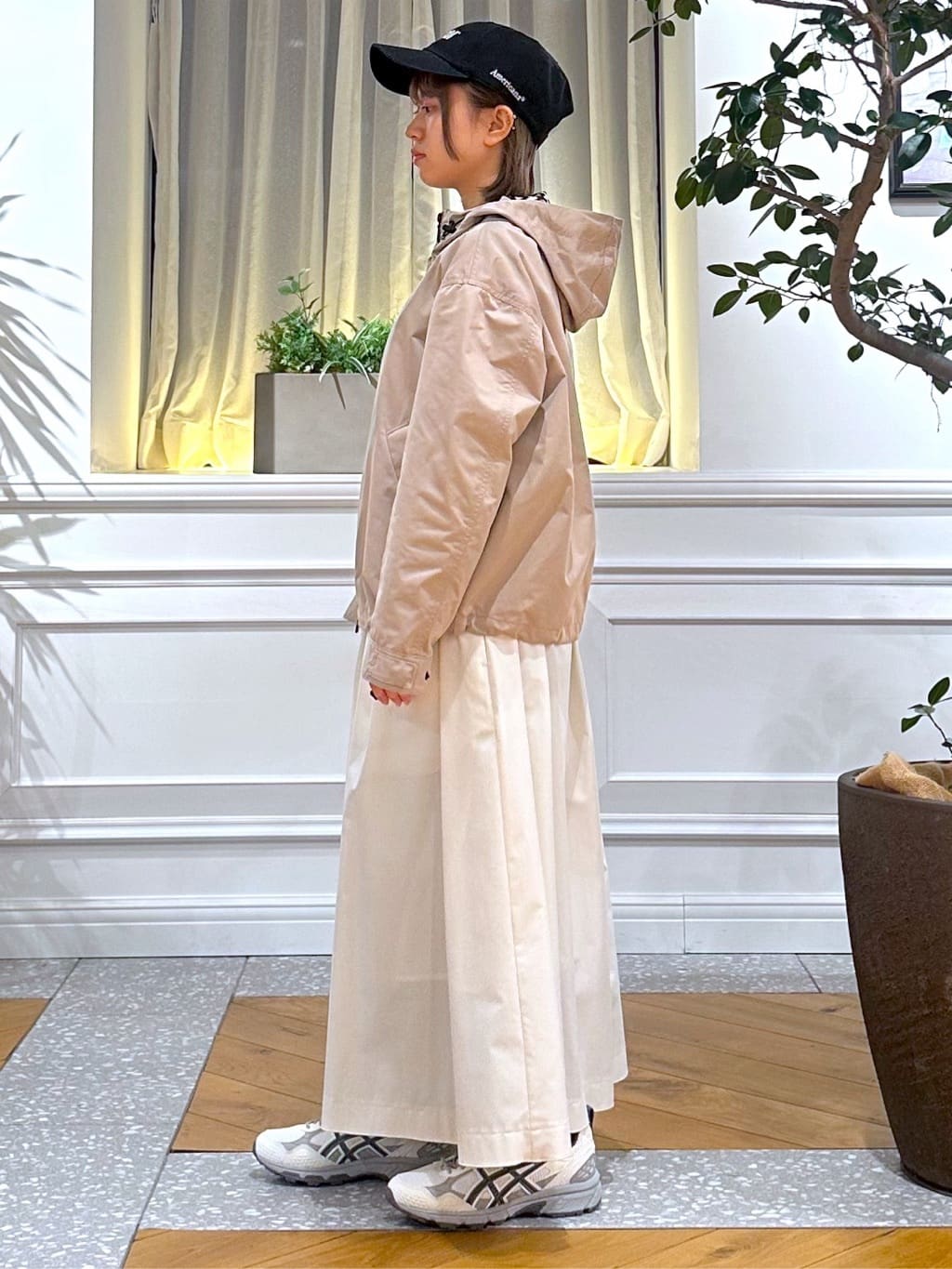 なべこさんの「DRESSTERIOR｜【ウォッシャブル/撥水素材】撥水ツイル マウンテンパーカー」を使ったコーディネート