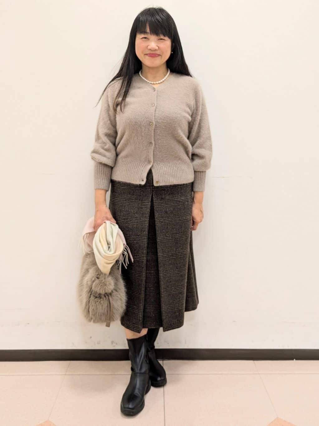 ともさんの「UNTITLED｜【名品／定番人気】ウールチェックマフラー」を使ったコーディネート