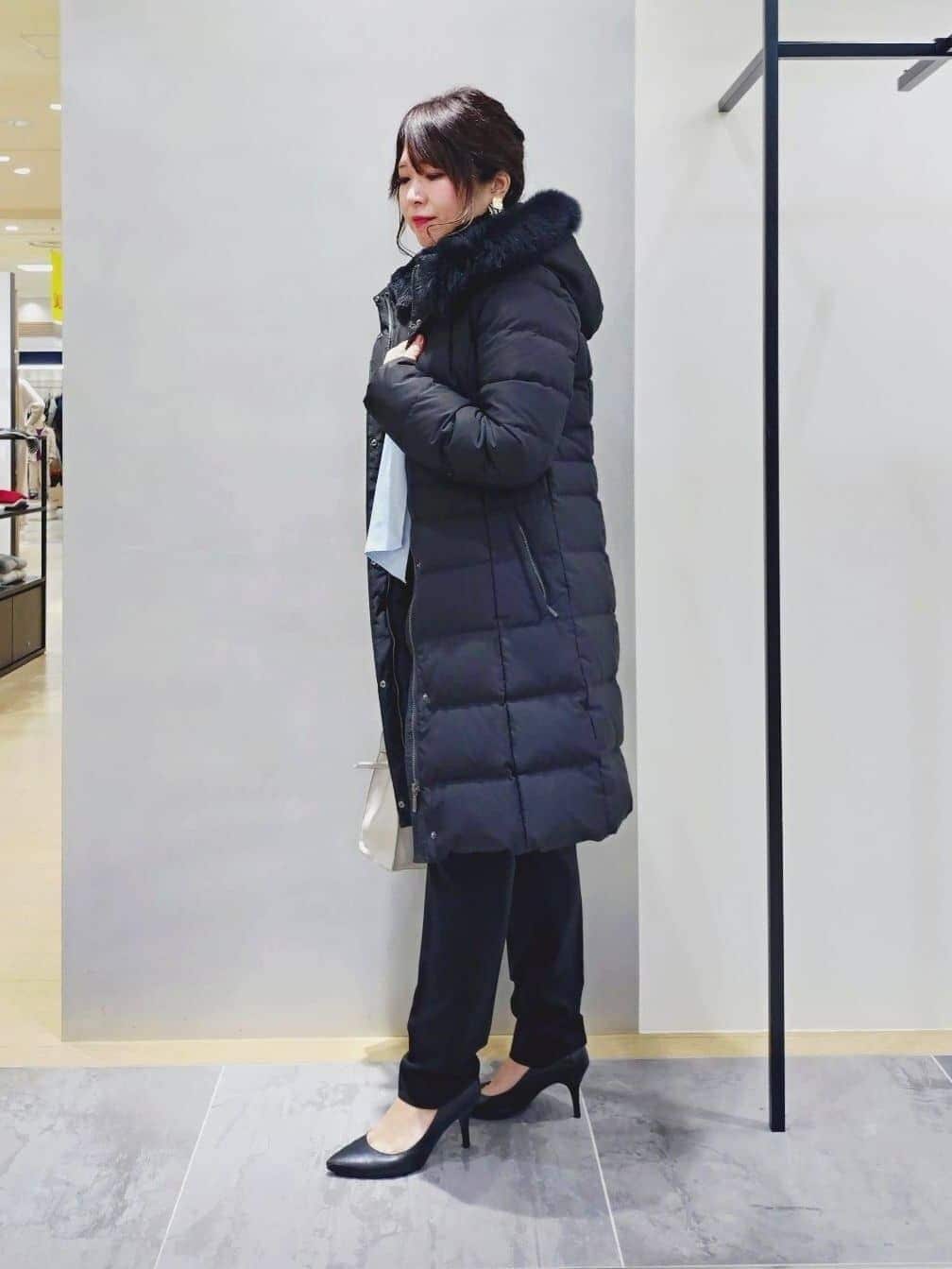 TOMOMIさんの「INDIVI｜【洗える】ジョーゼットボウタイブラウス」を使ったコーディネート