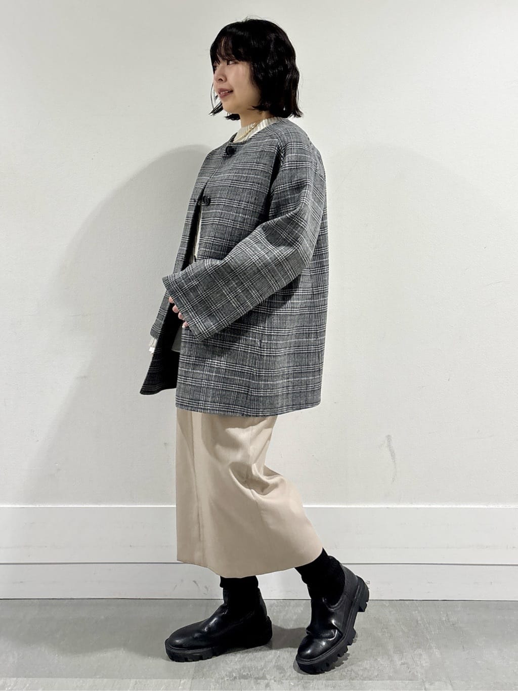 モエカさんの「UNTITLED｜【ミディ丈/軽やか】セミラグランリバー コート」を使ったコーディネート