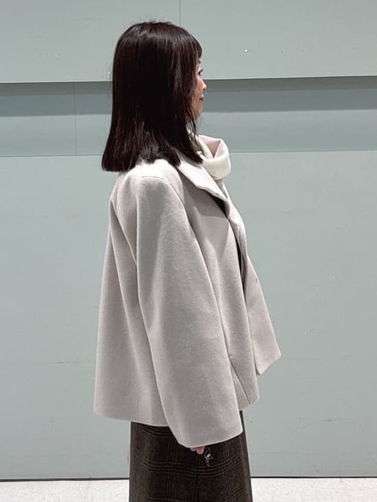 makiさんの「UNTITLED｜【着回しが効く／オンオフアウター】ウールショートコート」を使ったコーディネート