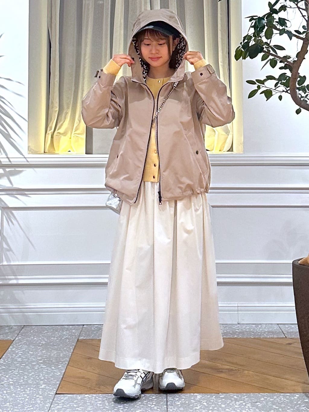 なべこさんの「DRESSTERIOR｜【ウォッシャブル/撥水素材】撥水ツイル マウンテンパーカー」を使ったコーディネート