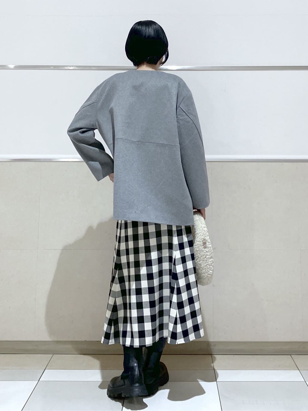 eriko さんの「Dessin｜ウール混クルーネックコート」を使ったコーディネート
