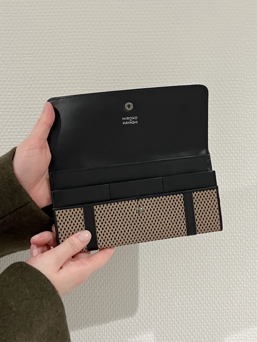 Cさんの「HIROKO HAYASHI｜PANIER（パニエ）薄型ミニ財布」を使ったコーディネート