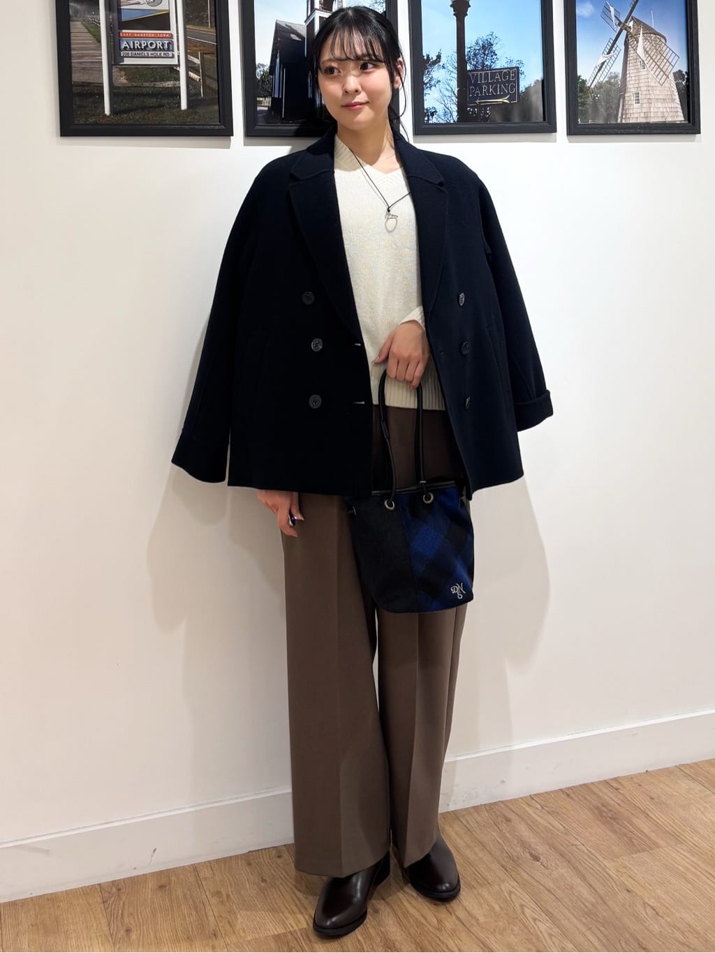 Ririkaさんの「Dessin｜ウールカシミヤVネック」を使ったコーディネート