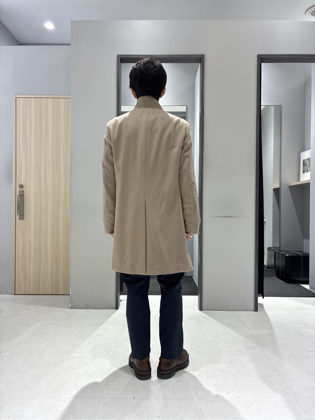 わいずみさんの「TAKEO KIKUCHI｜【ウールカシミヤブレンド】ビーバー調 スタンドカラー コート」を使ったコーディネート