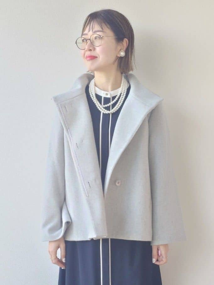 MUTSUKOさんの「UNTITLED｜◆【洗える/前開き/フォーマル】バイカラー ワンピース」を使ったコーディネート