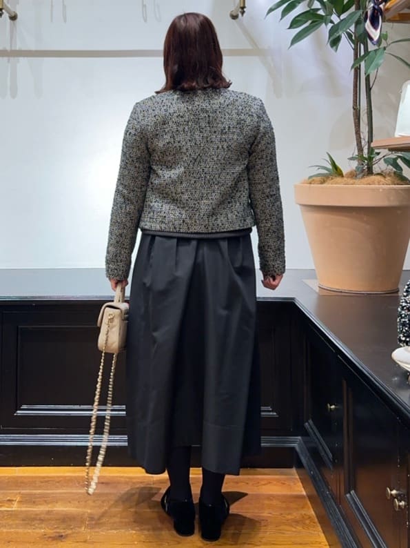 Asamiさんの「DRESSTERIOR｜シルクブレンドメリノウールリブプルオーバー」を使ったコーディネート