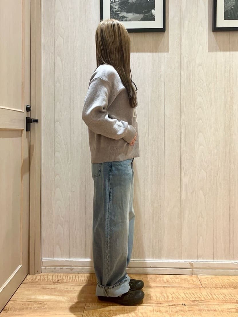 ﾕｲさんの「SHOO･LA･RUE｜【洗濯機可/S-LL】もちもちタッチ スウェットライクロゴニット」を使ったコーディネート