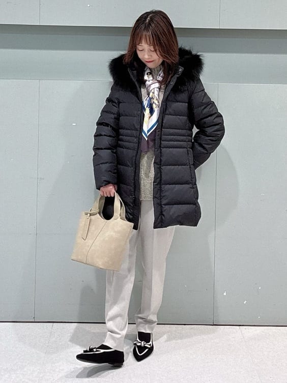 makiさんの「UNTITLED｜【あったか素材/ストレッチ性】裏起毛テーパードパンツ」を使ったコーディネート
