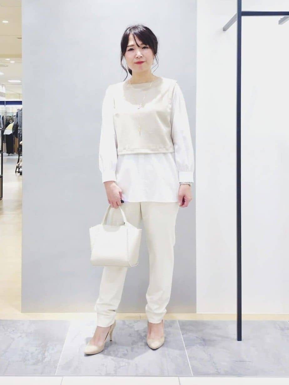 TOMOMIさんの「INDIVI｜【洗える／裏起毛】ストレッチウォームパンツ」を使ったコーディネート