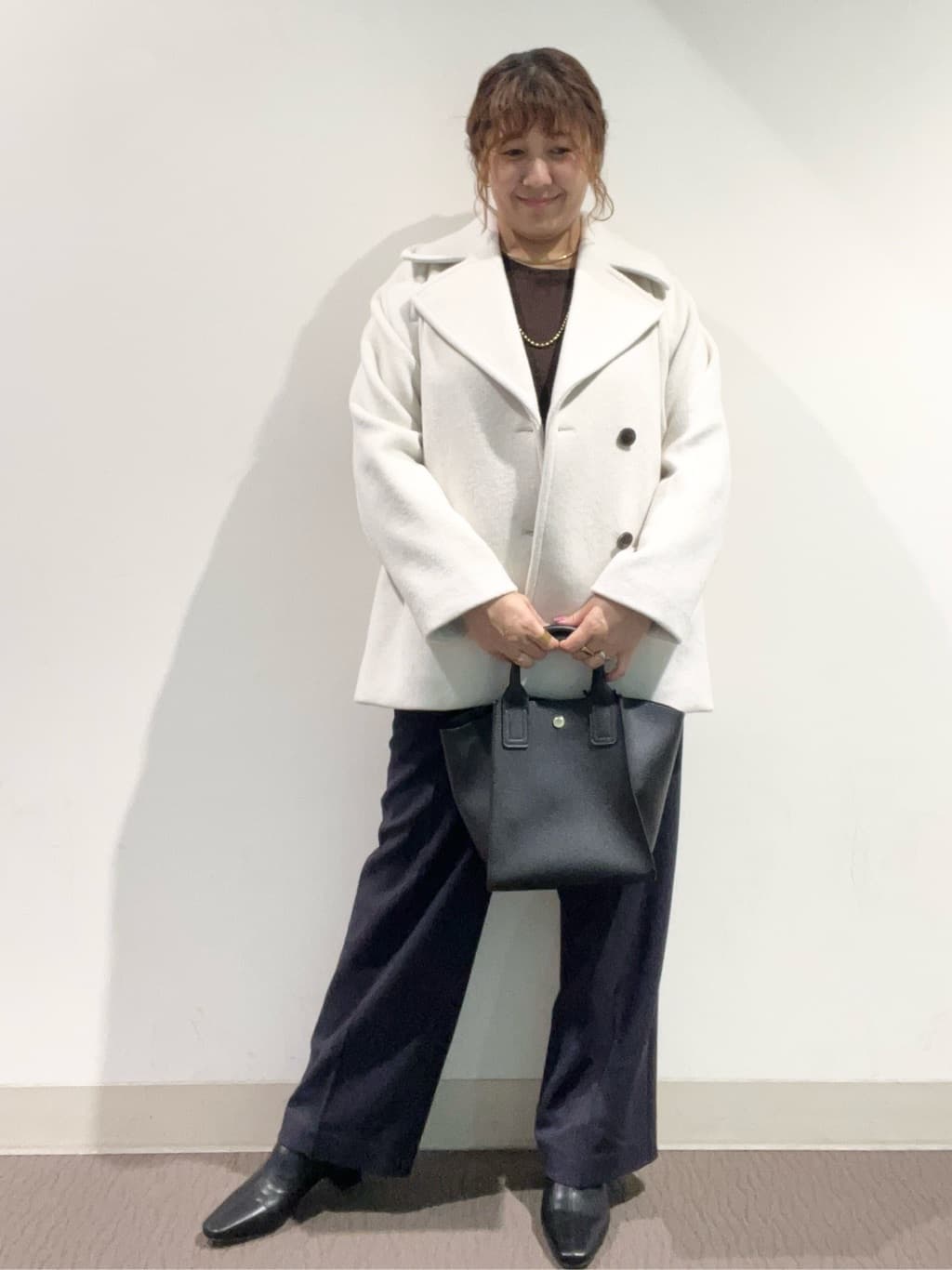 のん.Yさんの「OPAQUE.CLIP｜カシミヤブレンドウールミドルピーコート」を使ったコーディネート