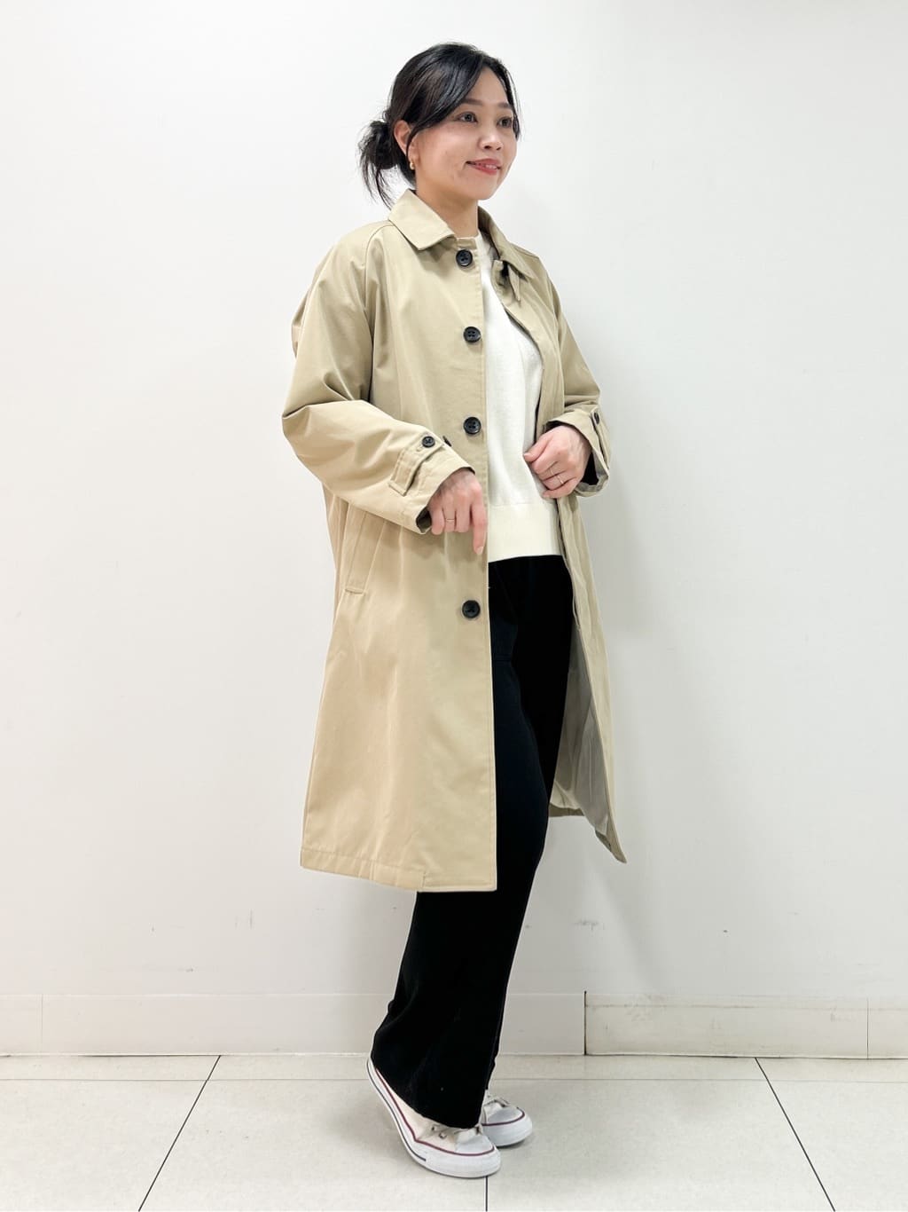 Kaiさんの「Dessin｜【ユニセックス】シャンブレートレンチコート」を使ったコーディネート