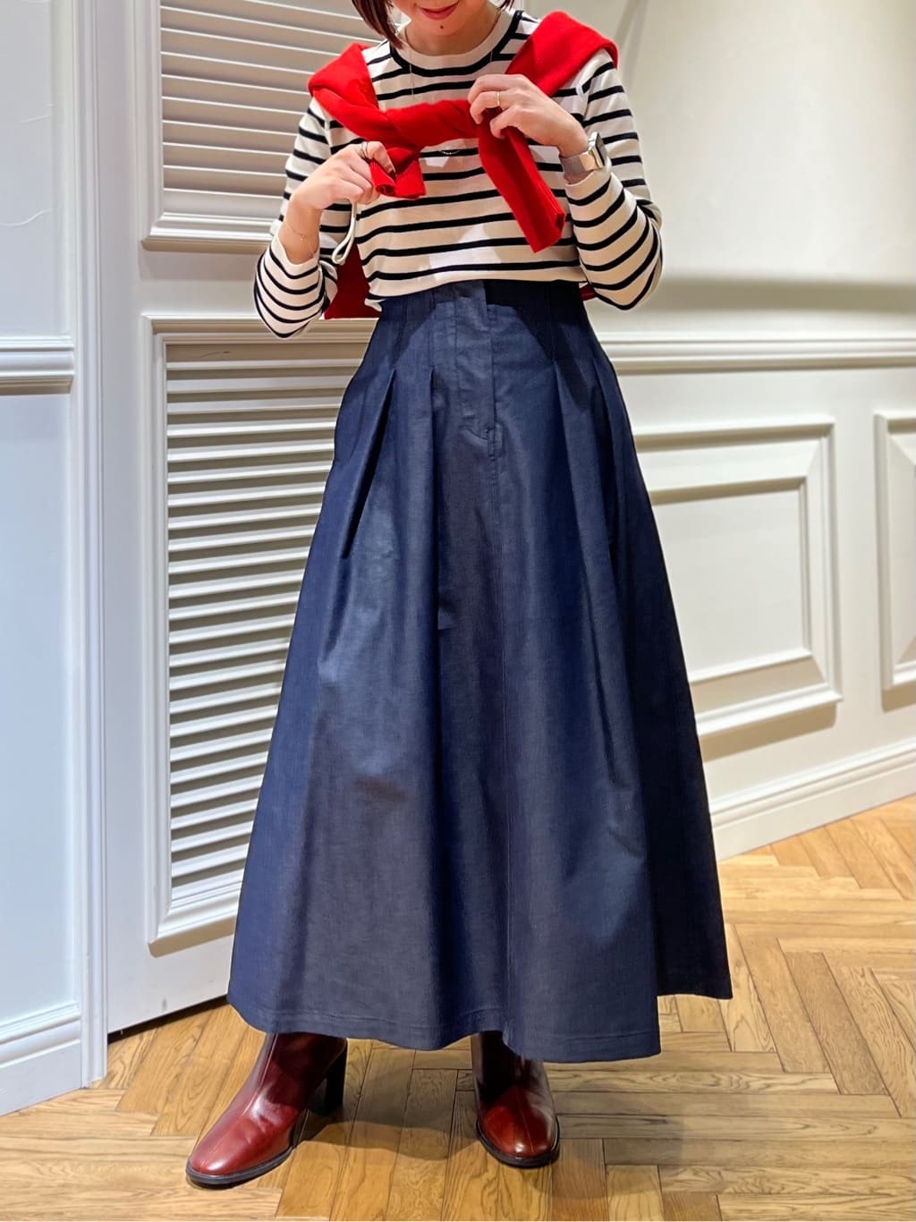 つじ まこさんの「DRESSTERIOR｜◆ストレッチフルニードルボーダーニット」を使ったコーディネート