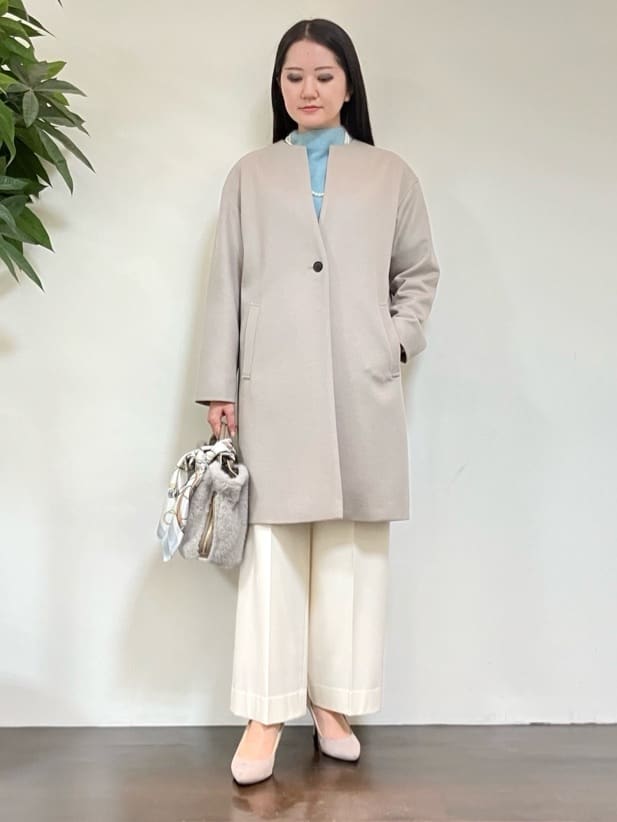 カレンさんの「UNTITLED｜【大人な品格/ふわふわニット】フォックスカシミヤ コクーンニット」を使ったコーディネート
