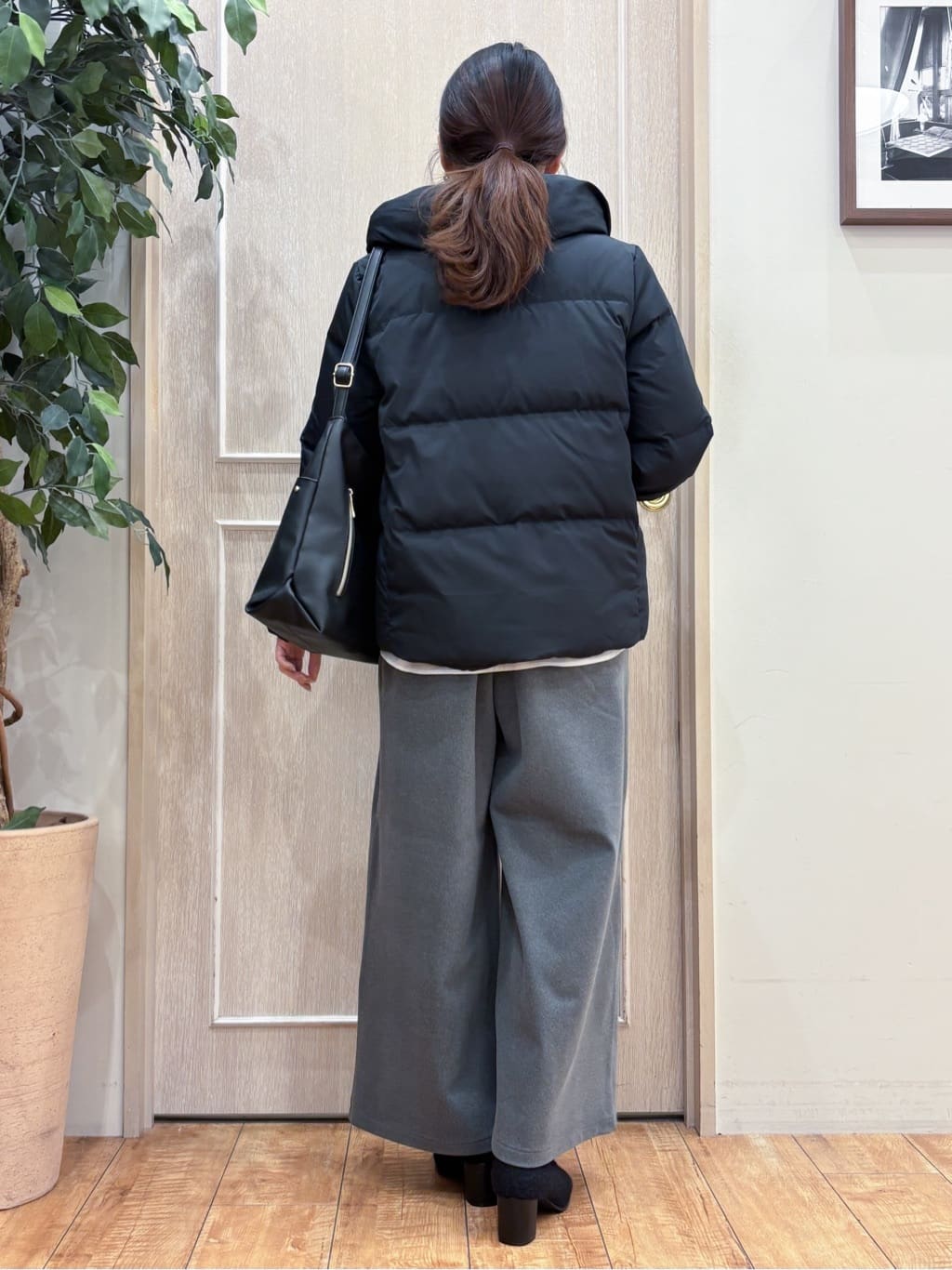 なみさんの「SHOO･LA･RUE｜【撥水/洗える】ショートフーディーダウン」を使ったコーディネート