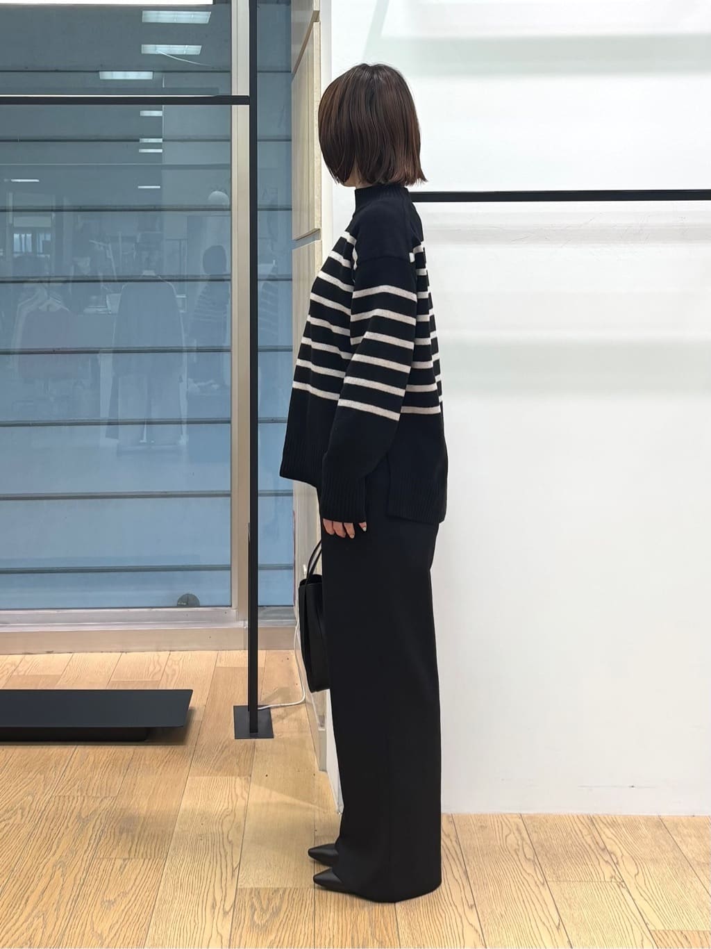 asamiさんの「INDIVI｜【褒められパンツ／ウール混】ウォームウール ワイドパンツ」を使ったコーディネート