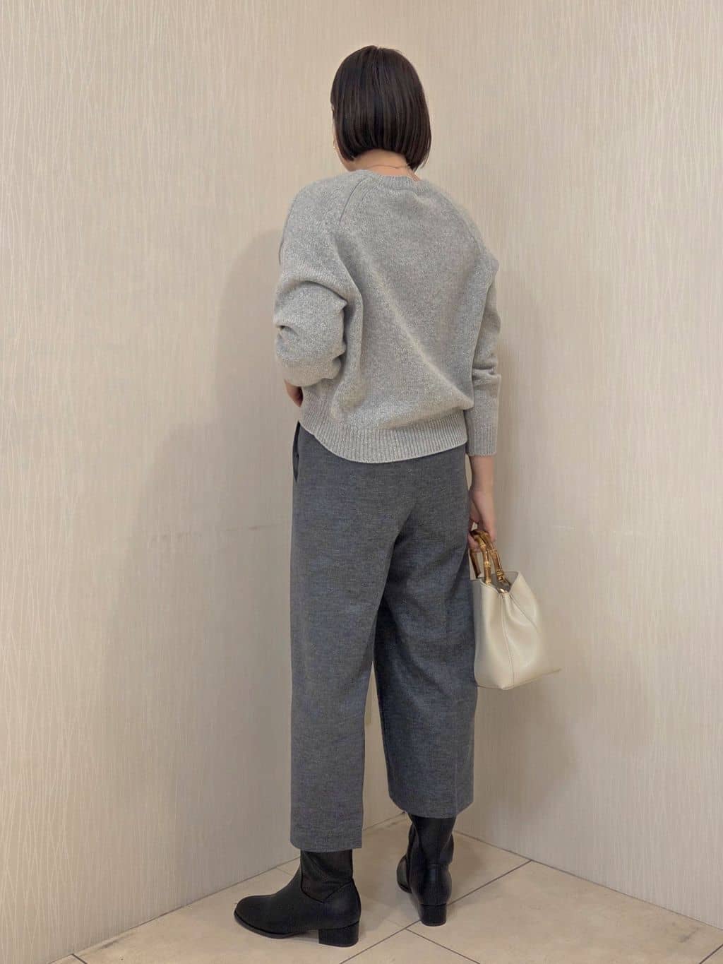 naokoさんの「UNTITLED｜【セットアップ可/ゆったり】ウール混ラメニット」を使ったコーディネート