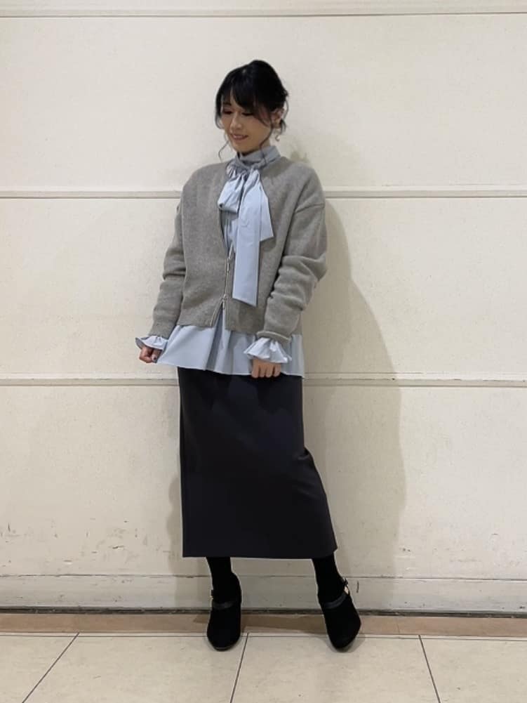 watanabeさんの「UNTITLED｜◆【セレモニー/華やか】2WAYボウタイブラウス」を使ったコーディネート