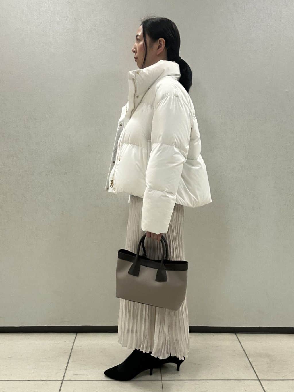 miiさんの「UNTITLED｜【洗える】スポンディッシュ ボトルネックニット」を使ったコーディネート