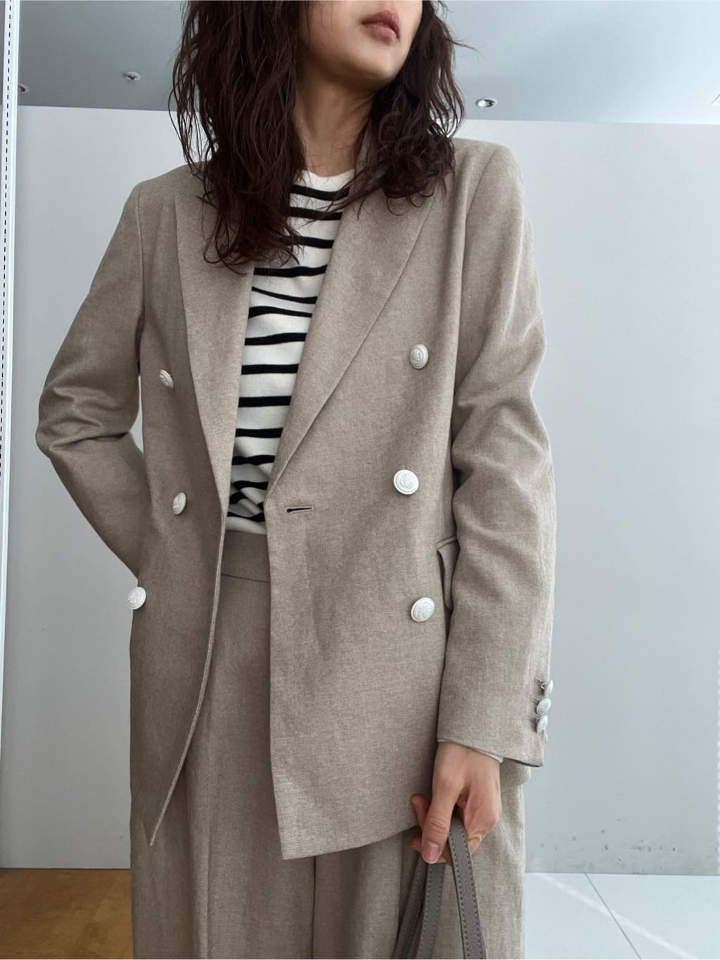 misaさんの「DRESSTERIOR｜【セットアップ可】リネンブレンドダブルブレストジャケット」を使ったコーディネート