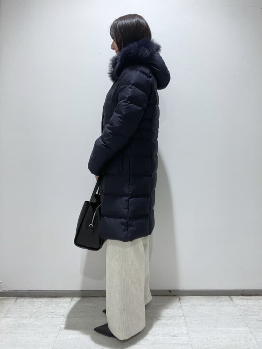 meiさんの「INDIVI｜【褒められパンツ／ウール混】ウォームウール ワイドパンツ」を使ったコーディネート