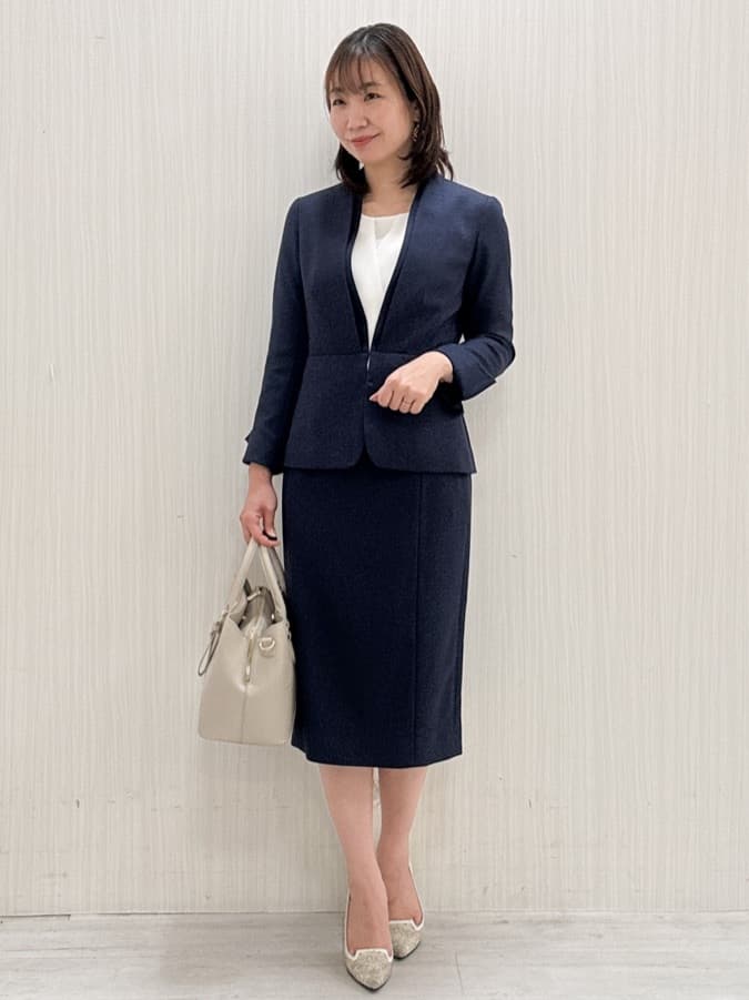 yuさんの「COUP DE CHANCE｜【手洗い可／日本製／スーツ可】美シルエット カラーレスジャケット」を使ったコーディネート