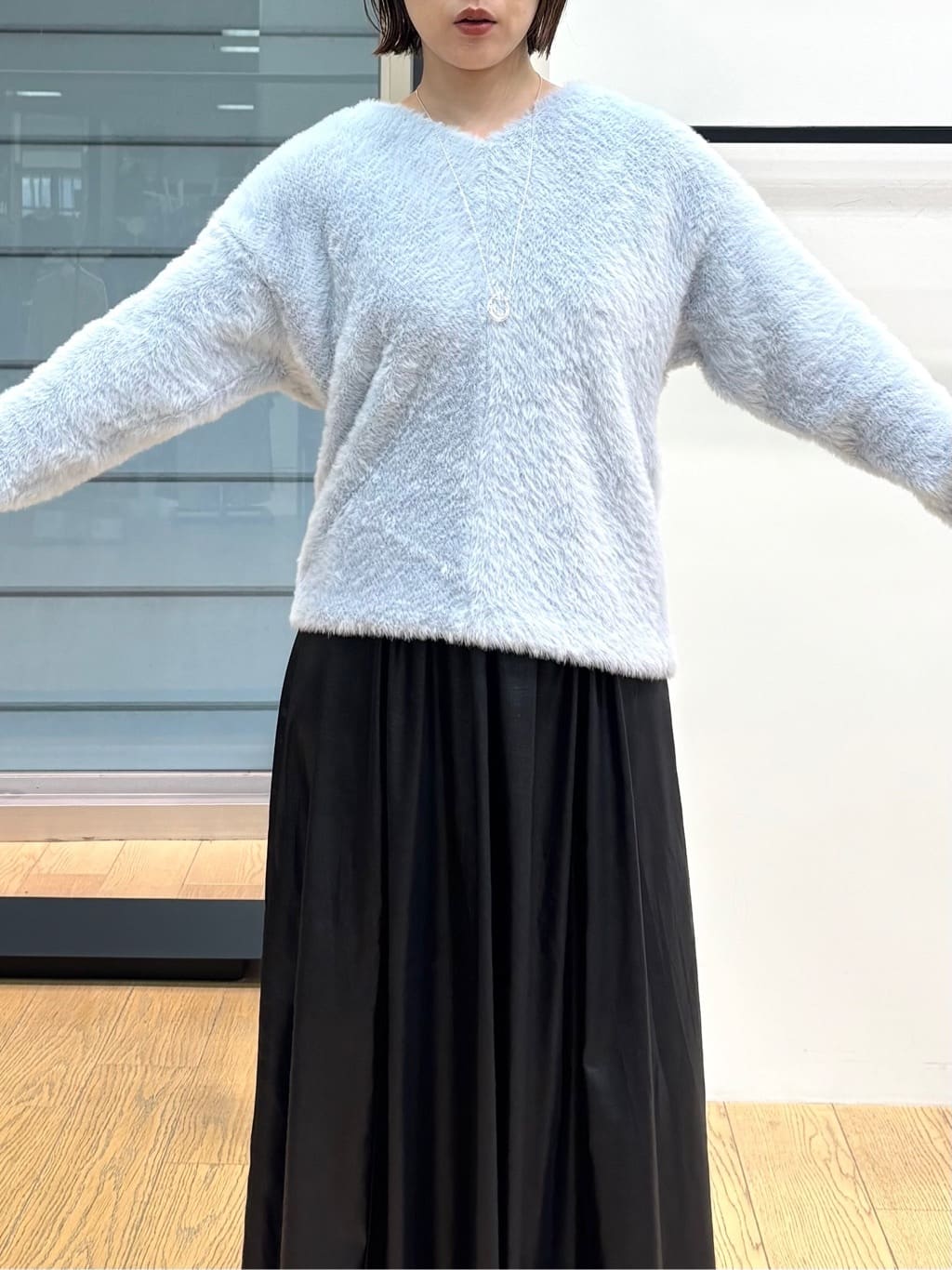 asamiさんの「INDIVI｜【洗える】エアリーシャギートップス」を使ったコーディネート