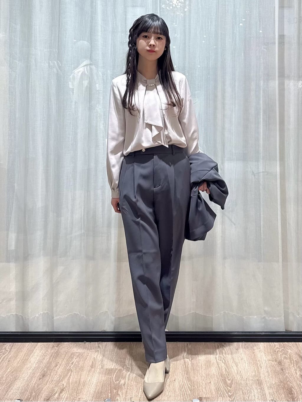 ぞうげさんの「OPAQUE.CLIP｜ストレッチノーカラージャケット／セットアップ対応【洗濯機OK／防シワ／イージーアイロン】」を使ったコーディネート