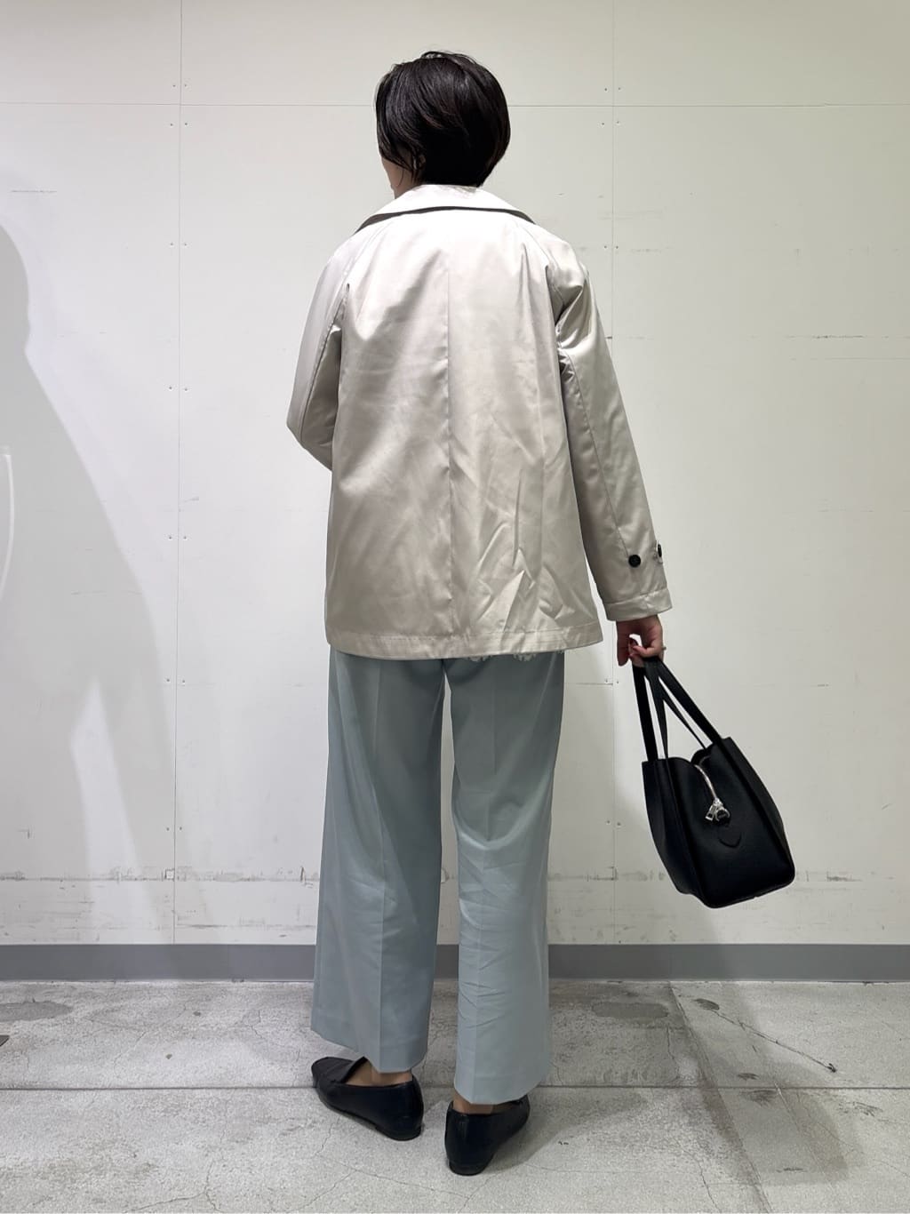 yuriさんの「INDIVI｜【新作褒められパンツ】快温ワイドパンツ」を使ったコーディネート