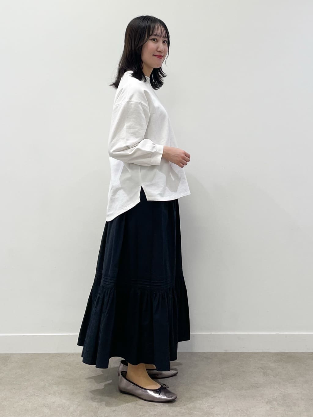 yukariさんの「Dessin｜【360度可愛い・洗える】バックヘンリーカットソー」を使ったコーディネート
