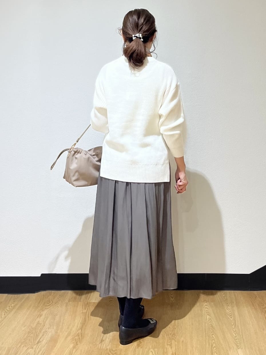 ayaさんの「Reflect｜【腰周りカバー／長め丈】モックネックニットプルオーバー」を使ったコーディネート