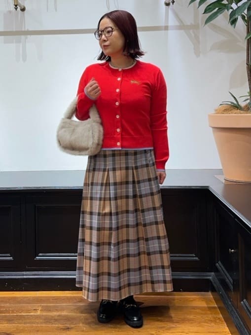 Asamiさんの「DRESSTERIOR｜コンパクトフェイクファーバッグ」を使ったコーディネート