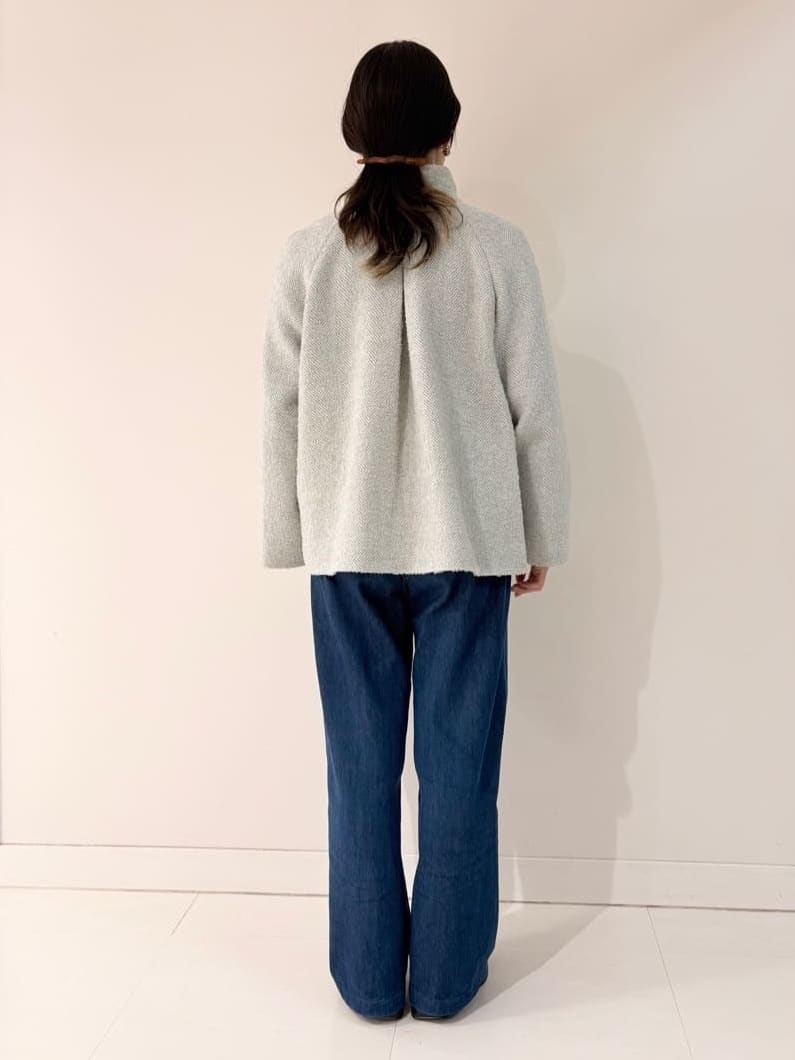 サオリさんの「UNTITLED｜【着回しが効く／オンオフアウター】ウールショートコート」を使ったコーディネート