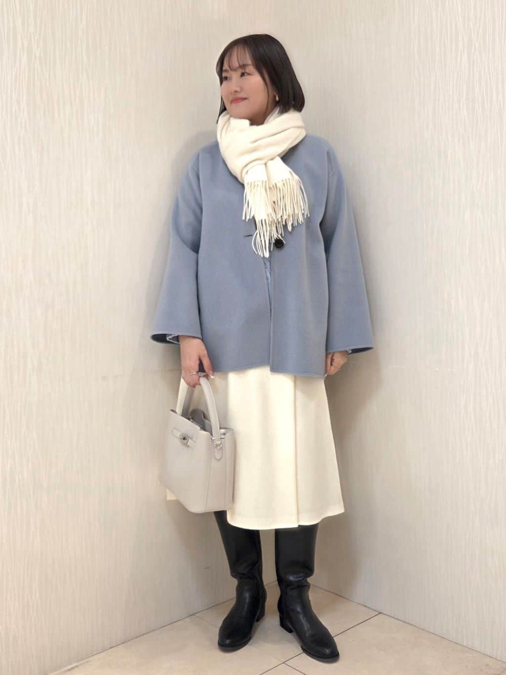 naokoさんの「UNTITLED｜【ミディ丈/軽やか】セミラグランリバー コート」を使ったコーディネート