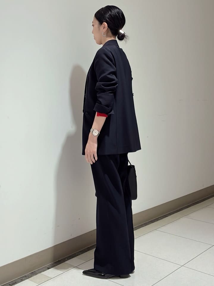 環さんの「UNTITLED｜【新色追加/セットアップ可】エアリー ダブルブレストジャケット」を使ったコーディネート