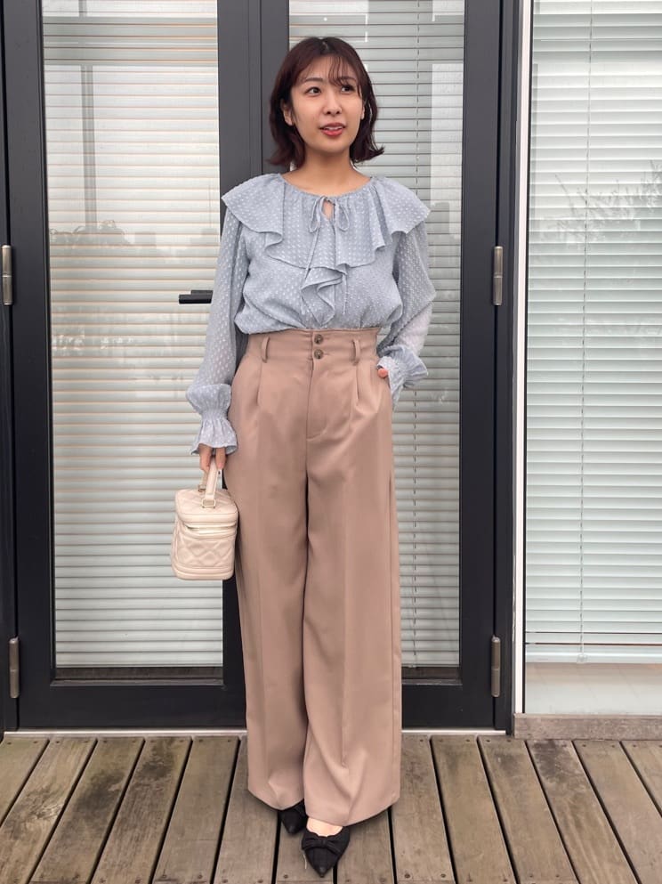 abeさんの「Couture brooch｜ダブルリボンパンプス」を使ったコーディネート