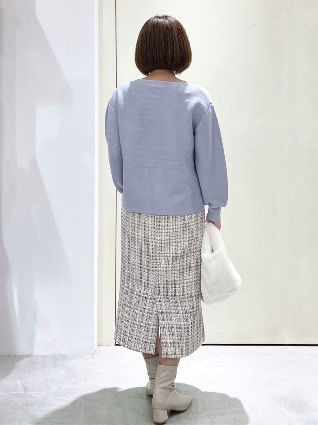 Unaさんの「OPAQUE.CLIP｜ファンシーツイードナロースカート【洗濯機OK】」を使ったコーディネート