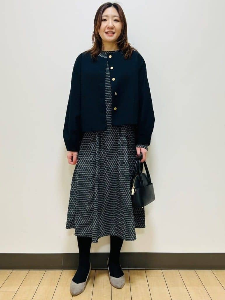 miiiさんの「Reflect｜【通勤/お出かけ◎】ジオメプリントクラシカルワンピース」を使ったコーディネート