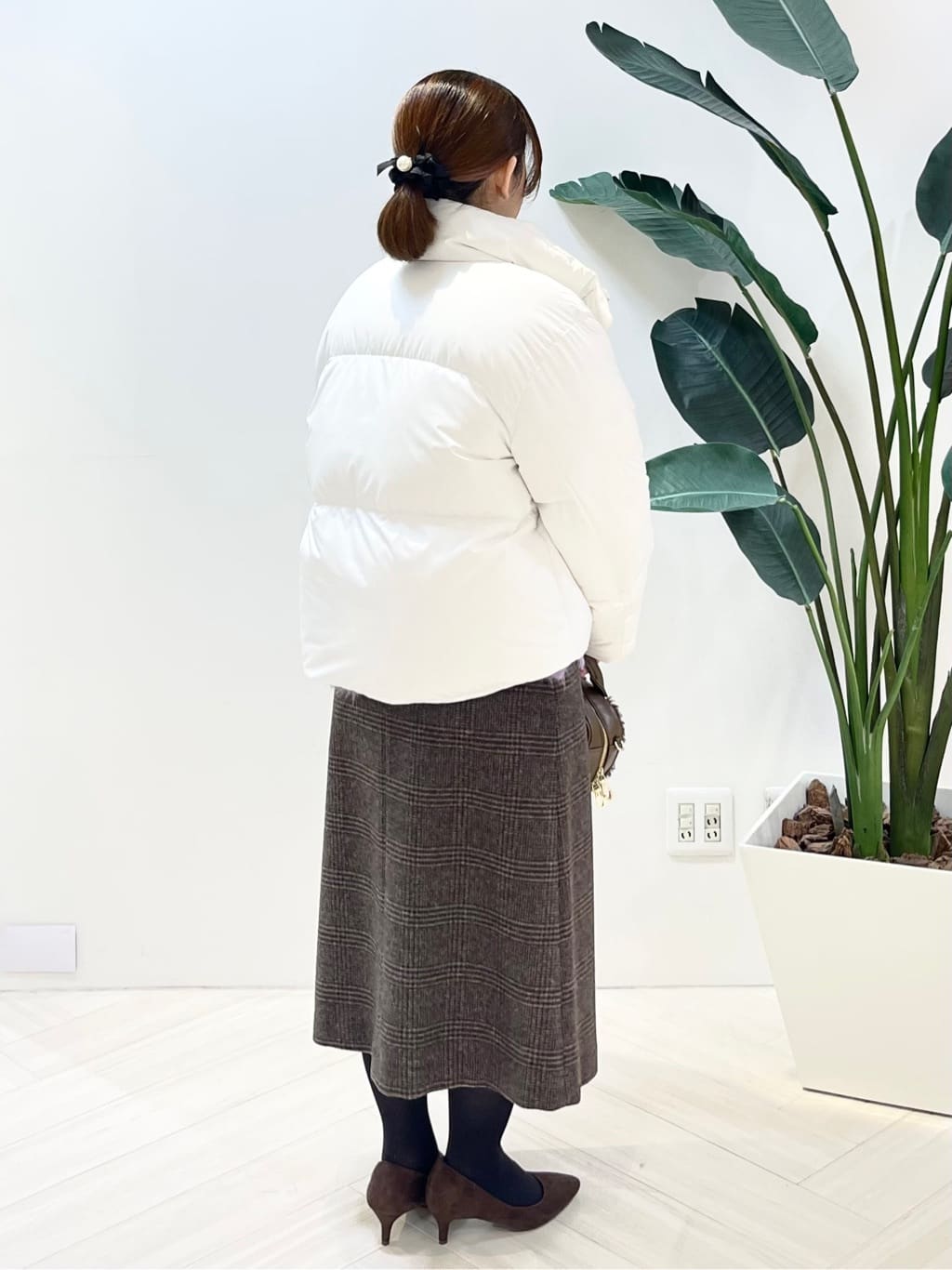 Tomoさんの「UNTITLED｜【トレンド/撥水機能/防寒】ショートダウンコート」を使ったコーディネート