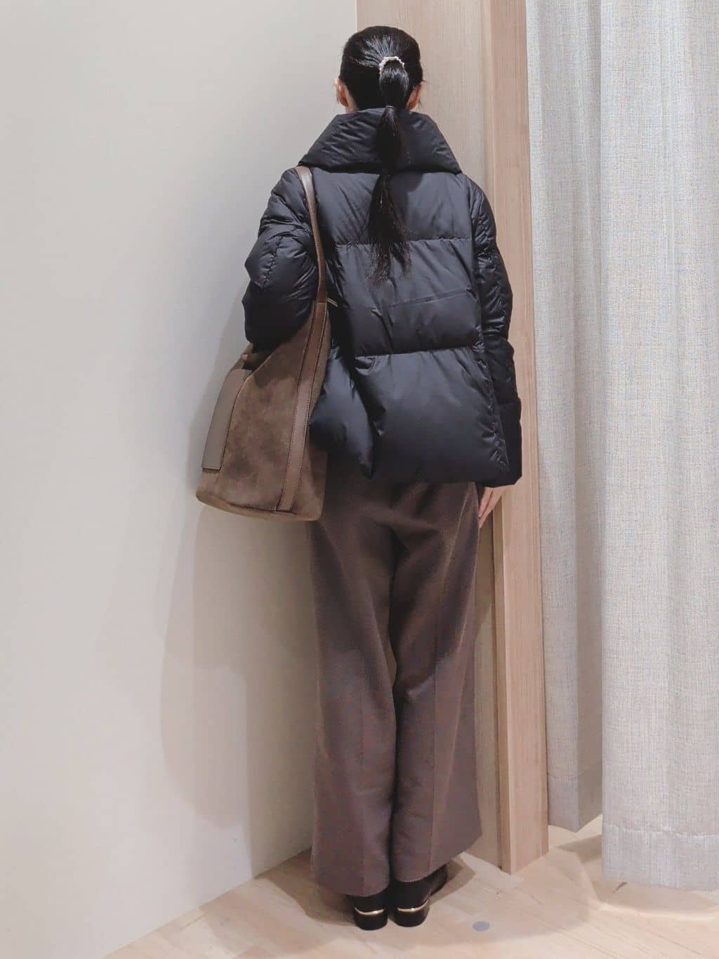 Yuiさんの「grove｜プリーツレイヤードニットプルオーバー」を使ったコーディネート